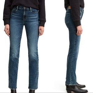 Levi’s 501 High Rise Straight Leg Dark Blue Jeans